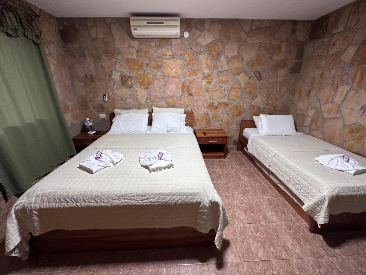 Parque Hotel Manantial Hohenau Екстер'єр фото