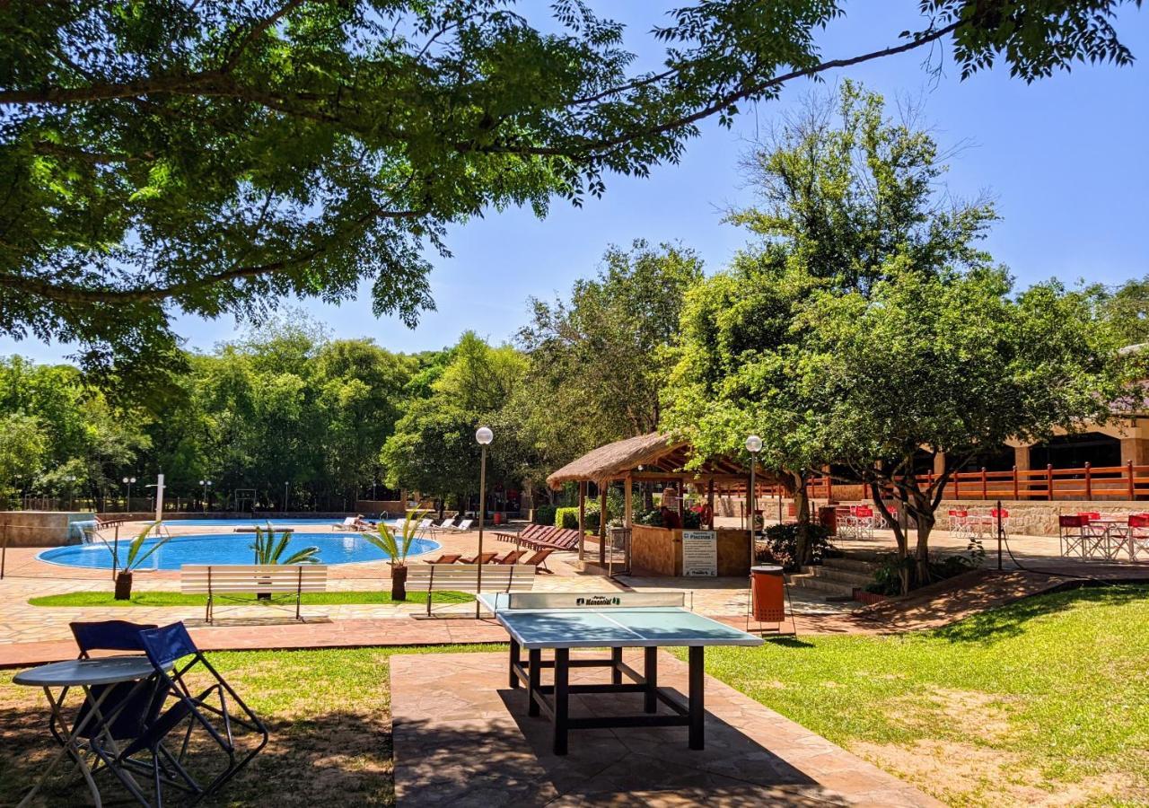 Parque Hotel Manantial Hohenau Екстер'єр фото