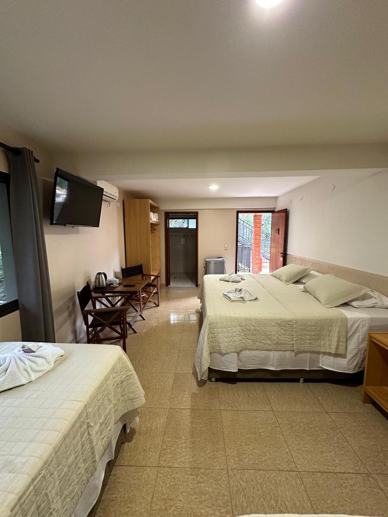 Parque Hotel Manantial Hohenau Екстер'єр фото
